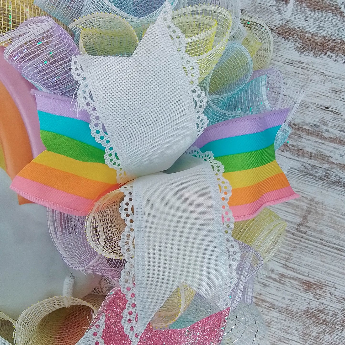 Pastel Rainbow Wreath, Decorative Door Hanger, Cheerful Spring Decoration