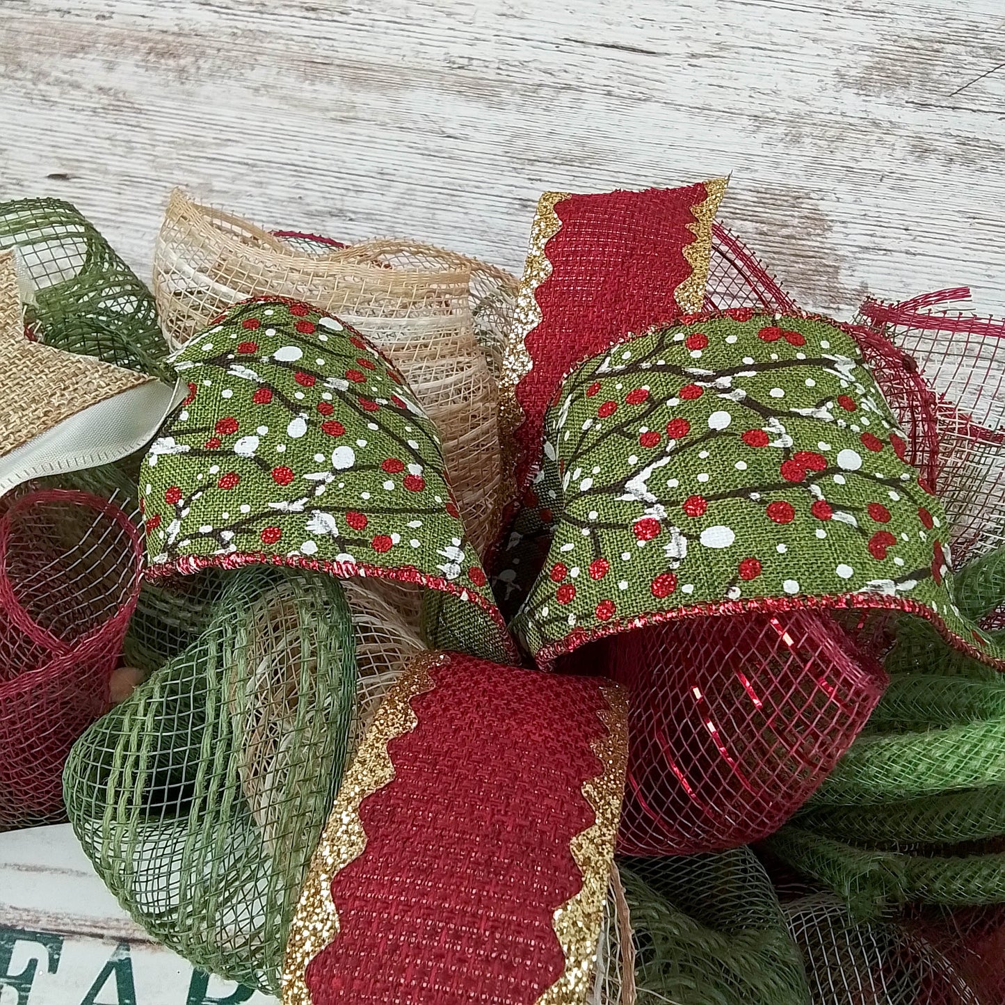 Merry Christmas Wreaths - Mesh Front Door Wreath - Xmas Farm Fresh Trees Rustic Holly Jute Door Decoration - Red Green Burlap Beige Ivory