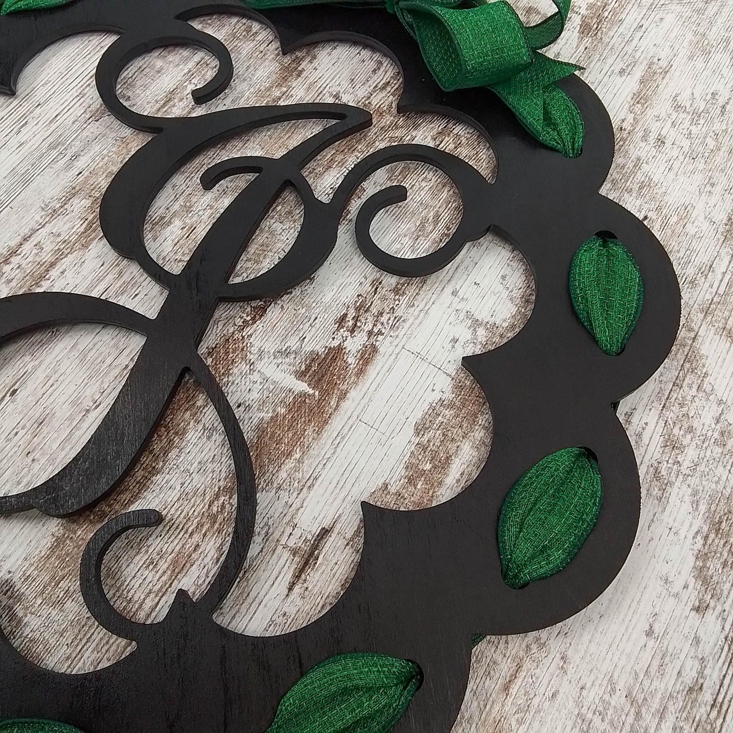 Black and Burlap Scalloped Monogram door hanger | LOTS of colors! - Pink Door Wreaths