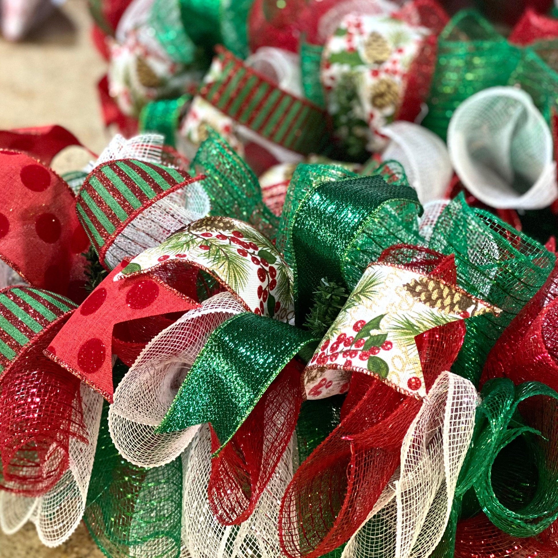 Christmas Garland for Staircase or Mantle - Mantel Decor - Red Emerald White - Pink Door Wreaths