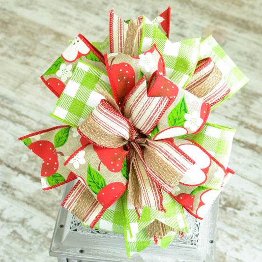 Teacher Gift Basket Bows, End of School Year Gifts under $20) - Pink Door Wreaths